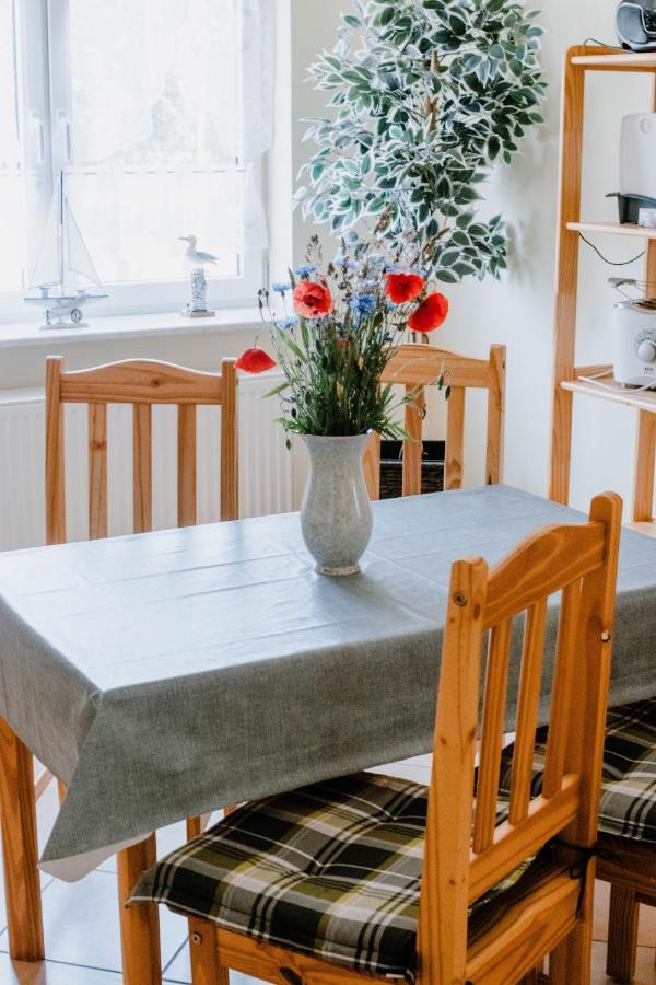 Ferienwohnung Familie Heuer Dargen Exterior foto